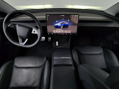 TESLA MODEL 3 - 5