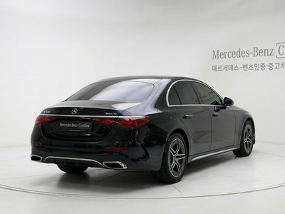 صورة 5 لـ 2025 Mercedes-BENZ E-CLASS