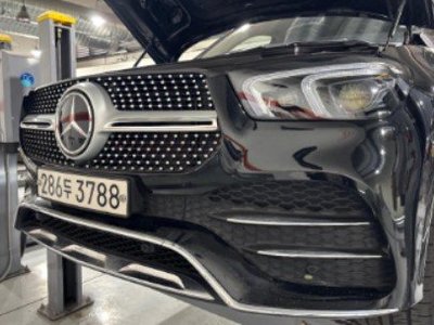 MERCEDES-BENZ GLE - 1