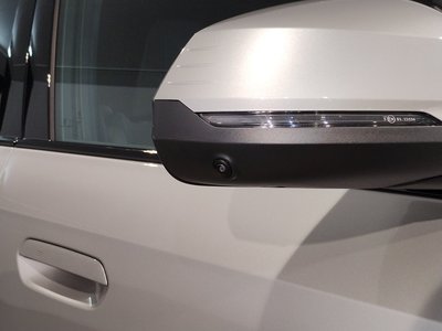2025 BMW X1 — миниатюра 73