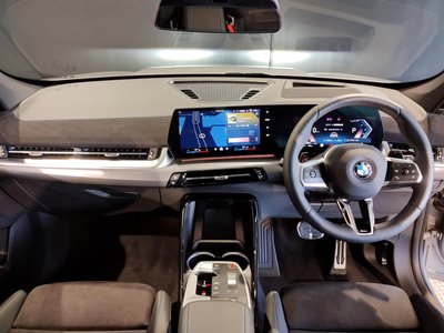 2025 BMW X1 — миниатюра 32