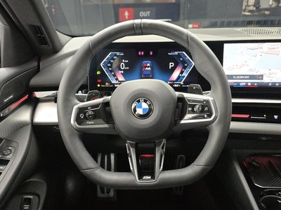 صورة مصغرة 13 لـ 2024 BMW 5 SERIES