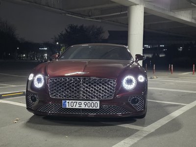 BENTLEY CONTINENTAL - 3
