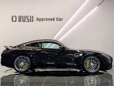 MERCEDES-BENZ GT AMG - 4