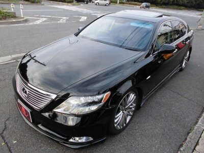 LEXUS LS