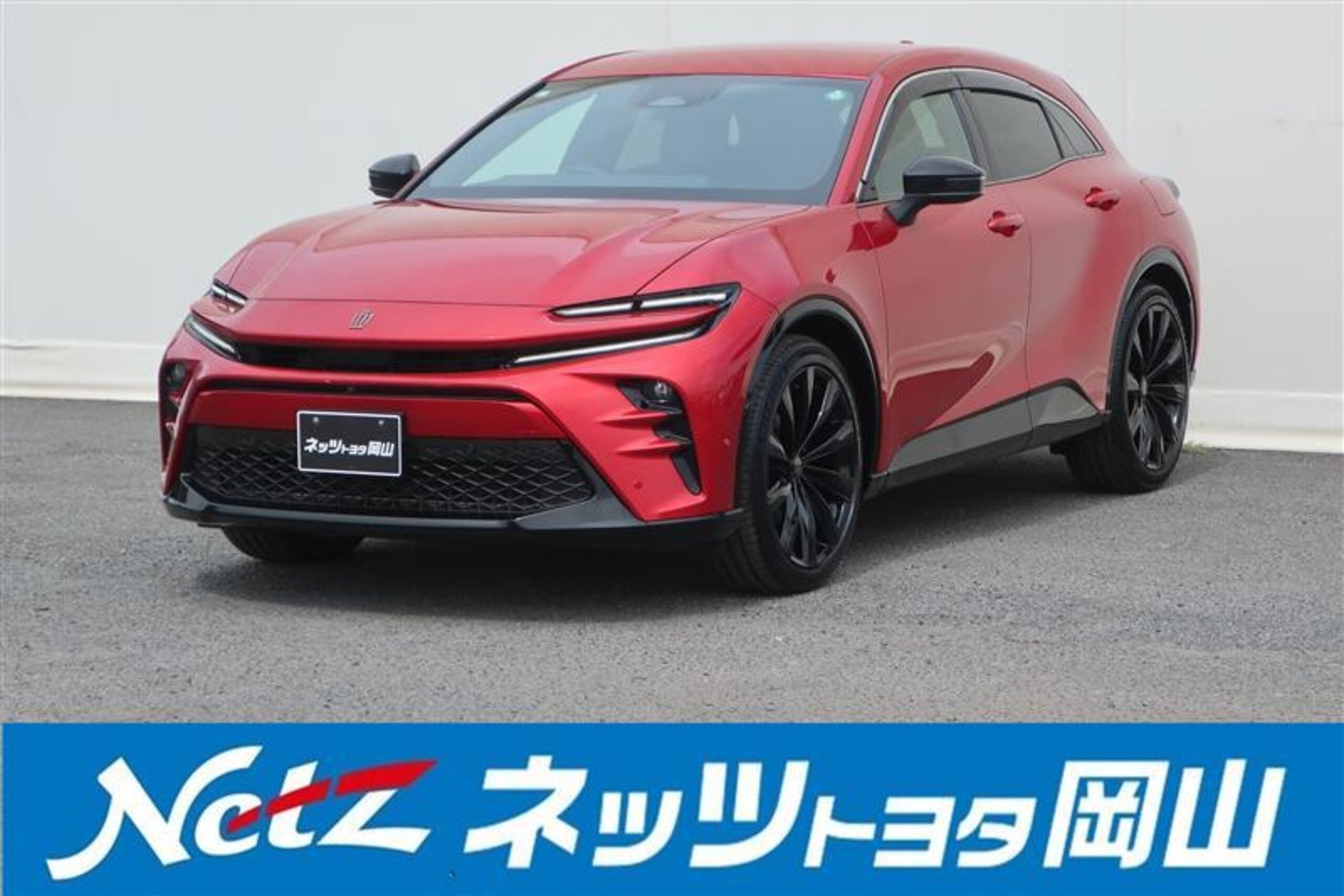 TOYOTA CROWN SPORT - View 1