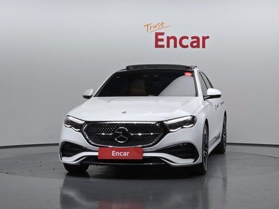 MERCEDES-BENZ E-CLASS - 2