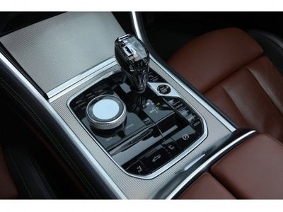 BMW 8 SERIES - 9