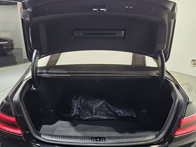 2019 Genesis G90 — миниатюра 20