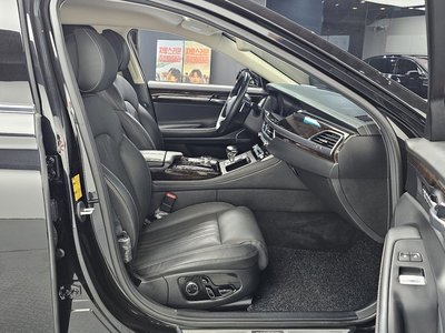 2019 Genesis G90 — миниатюра 12