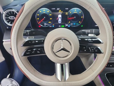 MERCEDES-BENZ E-CLASS - 6