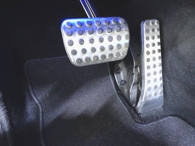 MERCEDES-BENZ C-CLASS AMG - 9