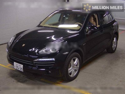 PORSCHE CAYENNE - 4