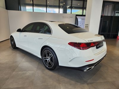 MERCEDES-BENZ E-CLASS - 2