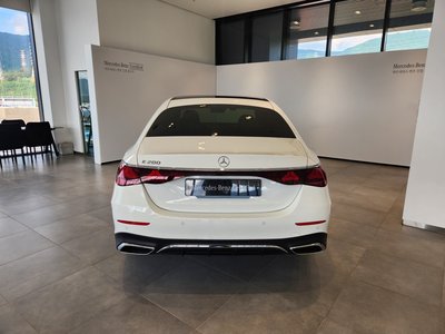 MERCEDES-BENZ E-CLASS - 4