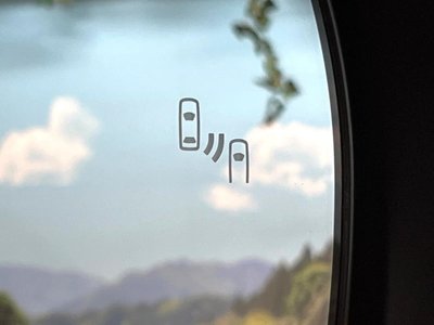 TOYOTA LAND CRUISER PRADO - 8