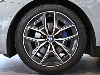 BMW 5 SERIES - 6