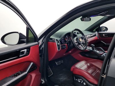 PORSCHE CAYENNE - 10