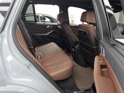 2024 BMW X5 thumbnail 18