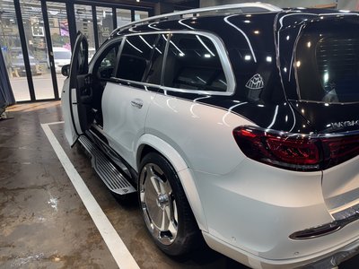 MERCEDES-BENZ GLS - 3