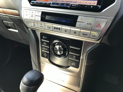2021 Toyota LAND CRUISER PRADO — миниатюра 17