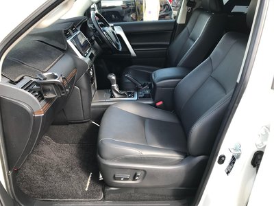 2021 Toyota LAND CRUISER PRADO — миниатюра 30