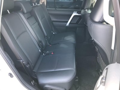 2021 Toyota LAND CRUISER PRADO — миниатюра 27