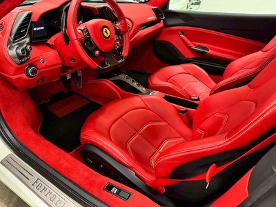 صورة مصغرة 17 لـ 2019 FERRARI 488 GTB