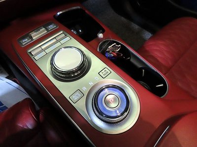 2024 Genesis GV70 — миниатюра 12