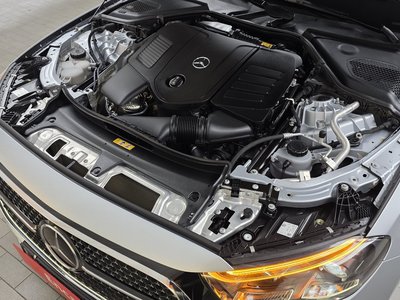 MERCEDES-BENZ E-CLASS - 7