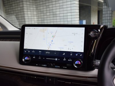صورة 10 لـ 2024 Lexus LM