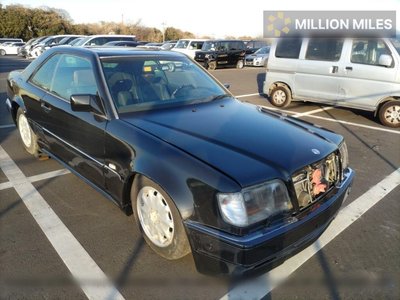 MERCEDES-BENZ E-CLASS - 1