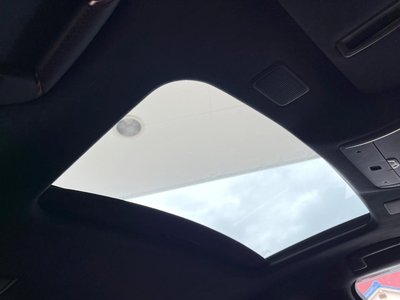 صورة 3 لـ 2018 Lexus LS