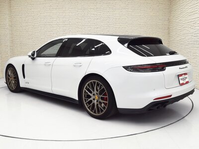 PORSCHE PANAMERA SPORT TURISMO - 2
