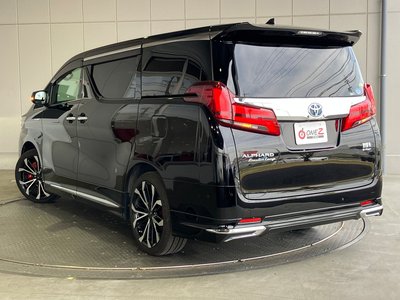 TOYOTA ALPHARD - 3