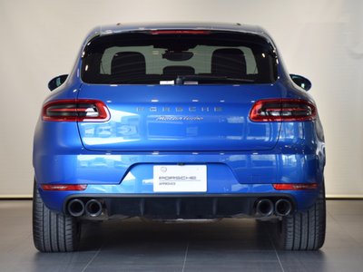 PORSCHE MACAN - 6