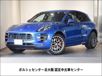 PORSCHE MACAN - 1