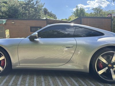 PORSCHE 911 - 1