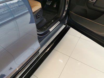 LAND ROVER DISCOVERY - 8