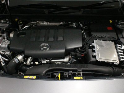 2025 Mercedes-BENZ A-CLASS 缩略图 36