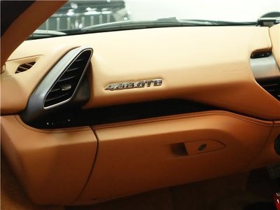 2017 Ferrari 488 GTB — миниатюра 36