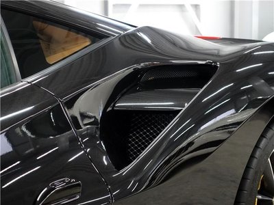 2017 Ferrari 488 GTB — миниатюра 14