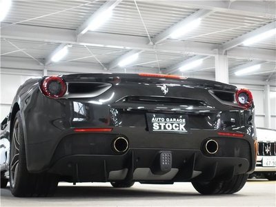 2017 Ferrari 488 GTB — миниатюра 16