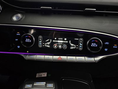 صورة مصغرة 32 لـ 2022 Genesis GV70