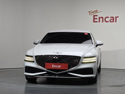 GENESIS G80 (RG3) - 2