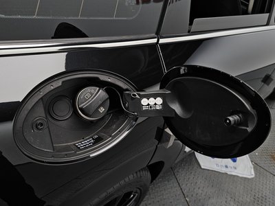 2024 MINI COOPER CLUBMAN thumbnail 32