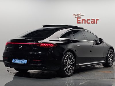 2023 Mercedes-BENZ EQS photo 2