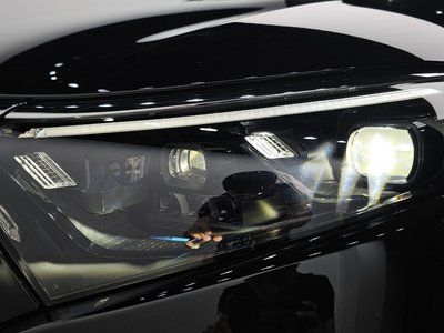 2023 Mercedes-BENZ EQS photo 9