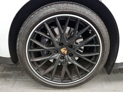 PORSCHE PANAMERA - 6