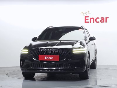 صورة 2 لـ 2022 Genesis GV70